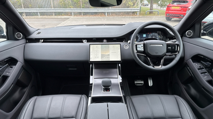 Land Rover Range Rover Evoque 1.5 P270e Hoxton Edition 5dr Auto Hatchback - Image 9